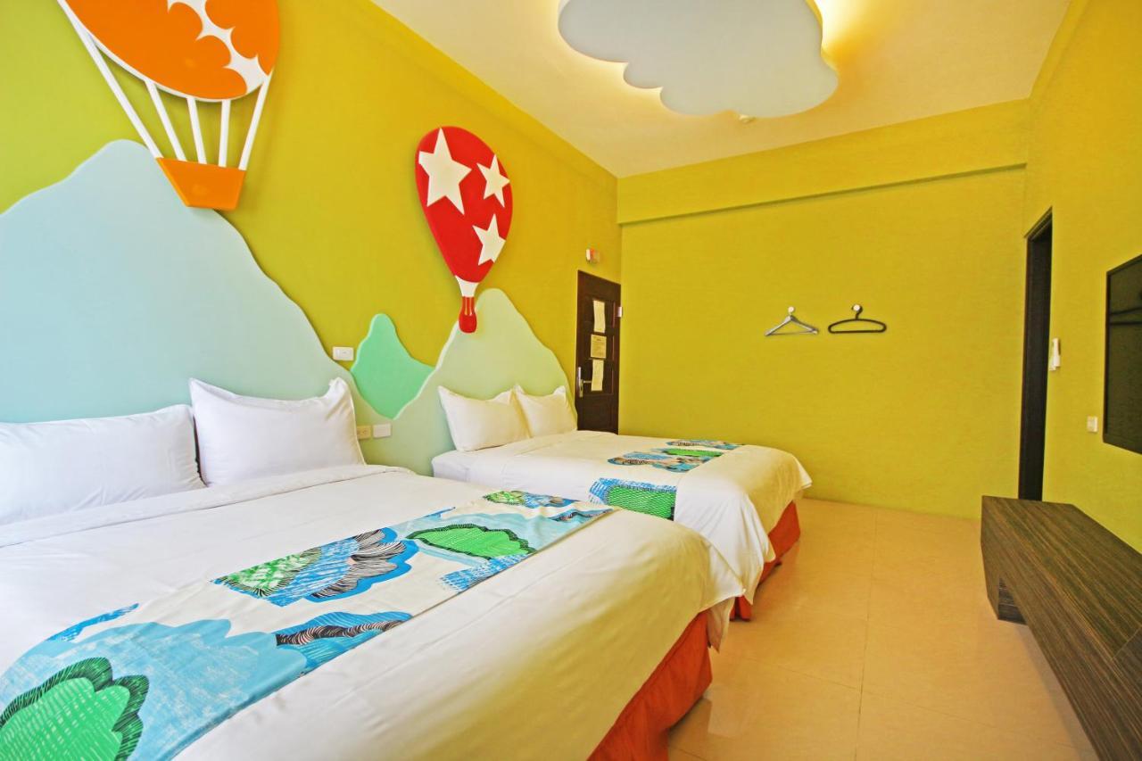 Fun Trip - Little Castle & Oscar B&B Taitung المظهر الخارجي الصورة