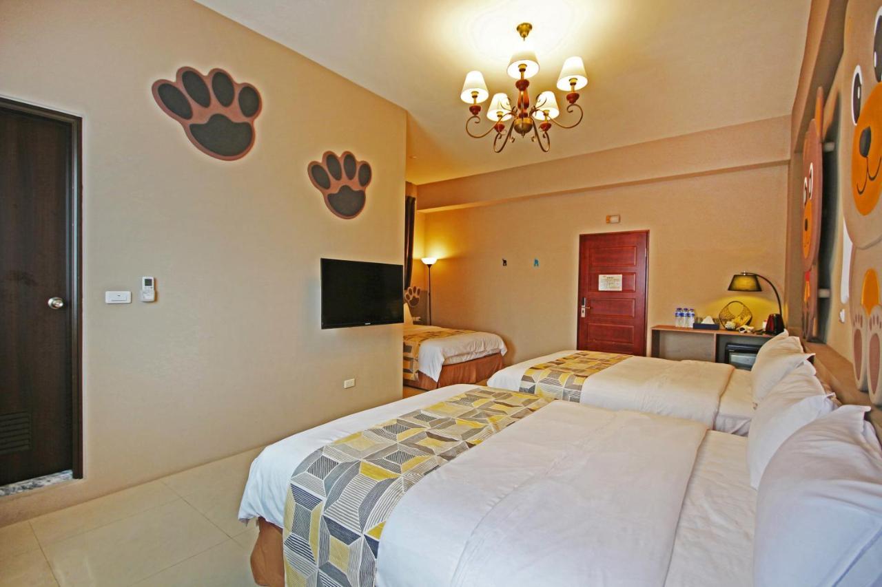 Fun Trip - Little Castle & Oscar B&B Taitung المظهر الخارجي الصورة