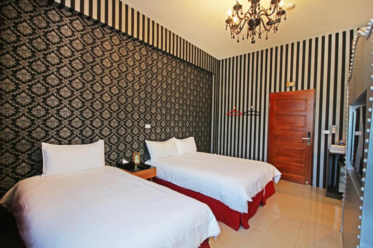 Fun Trip - Little Castle & Oscar B&B Taitung المظهر الخارجي الصورة